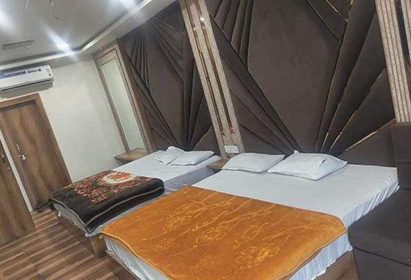 Hotel Fabexpress Lotus