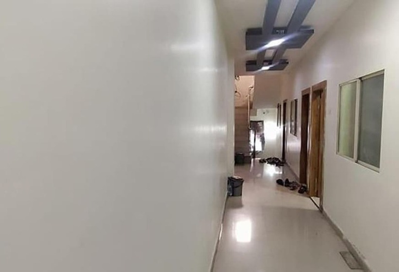 Hotel Fabexpress Lotus