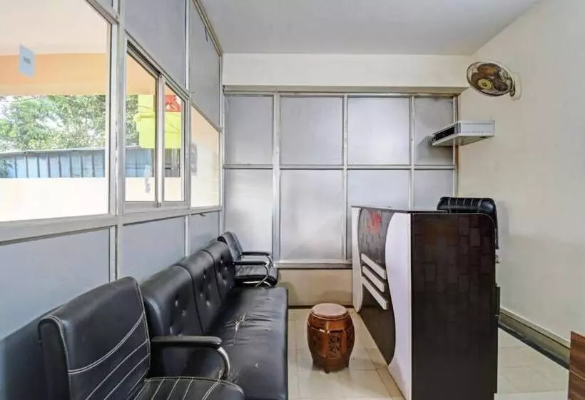 Hotelli Goroomgo Sr Palace Bhubaneswar