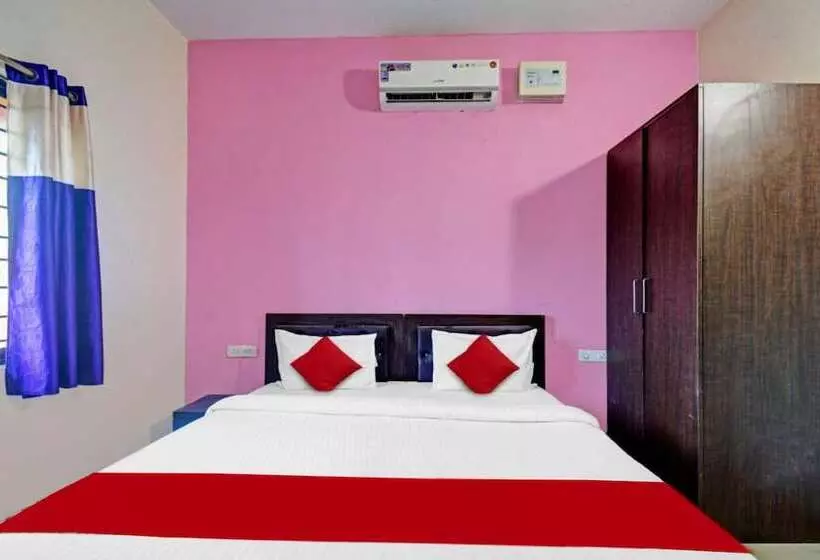 Hotelli Goroomgo Sr Palace Bhubaneswar