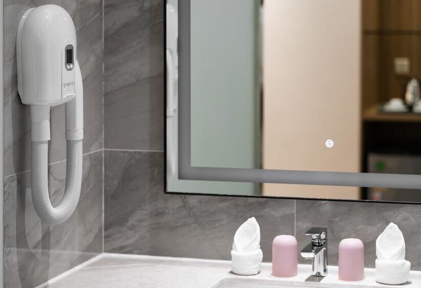 Otel Grand Pailin Casino & Resort