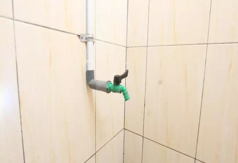 ホテル Oyo 93666 Lestari Homestay