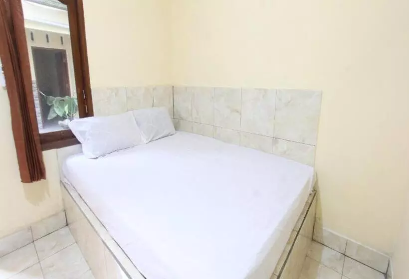 ホテル Oyo 93666 Lestari Homestay