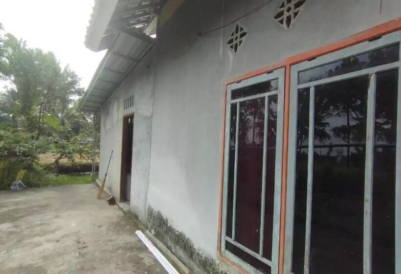 ホテル Oyo 93666 Lestari Homestay