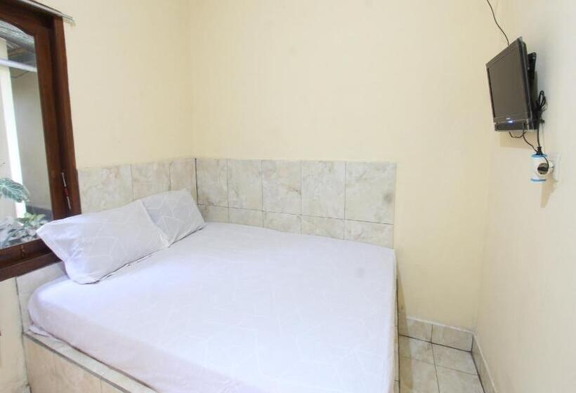 Hotel Oyo 93666 Lestari Homestay