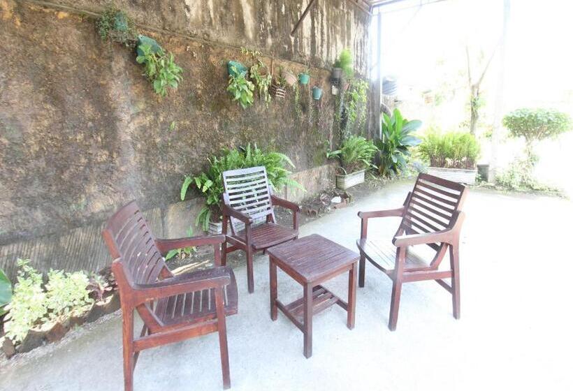 Hotel Oyo 93666 Lestari Homestay