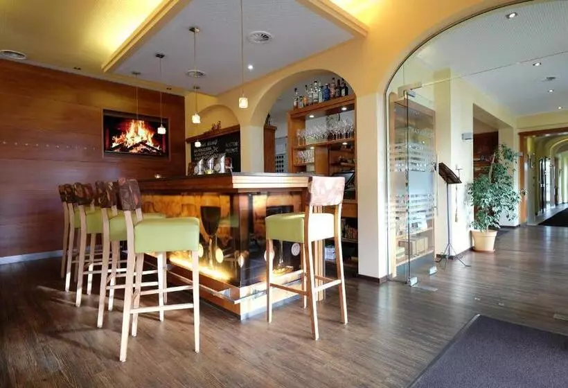 Hotelli Restaurant Neuhold