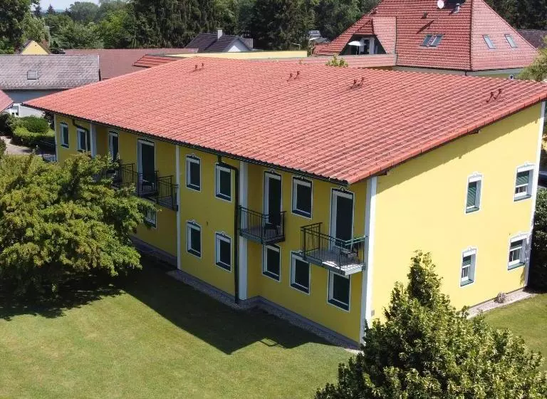 Hotelli Restaurant Neuhold