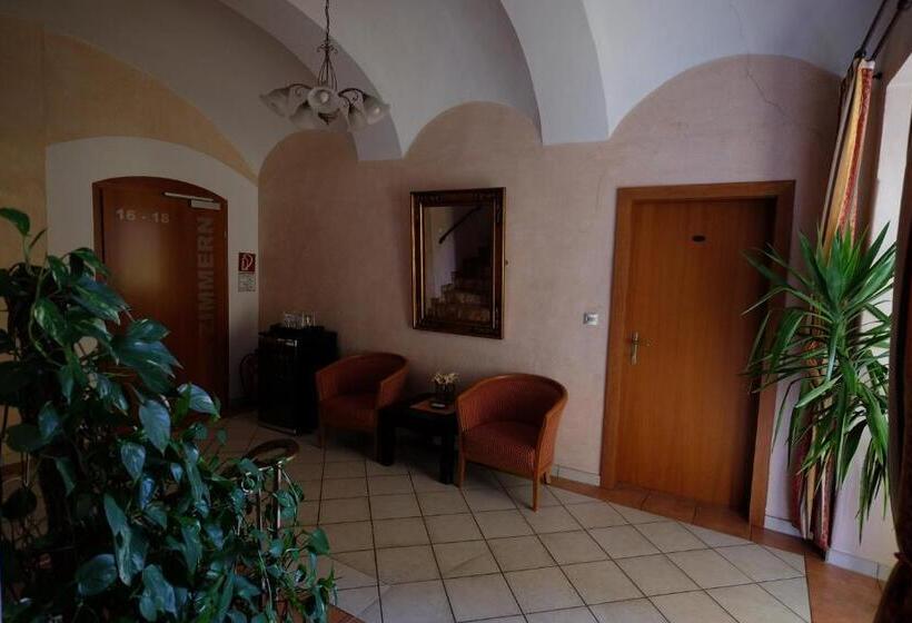 فندق Restaurant Neuhold