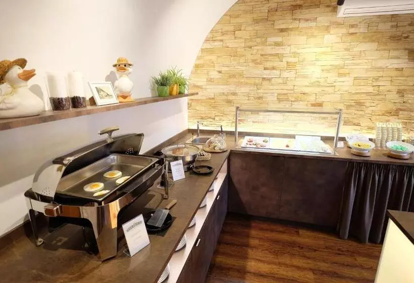 Hotelli Restaurant Neuhold