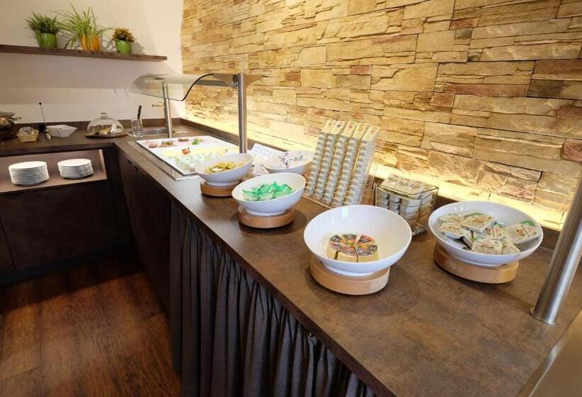 فندق Restaurant Neuhold