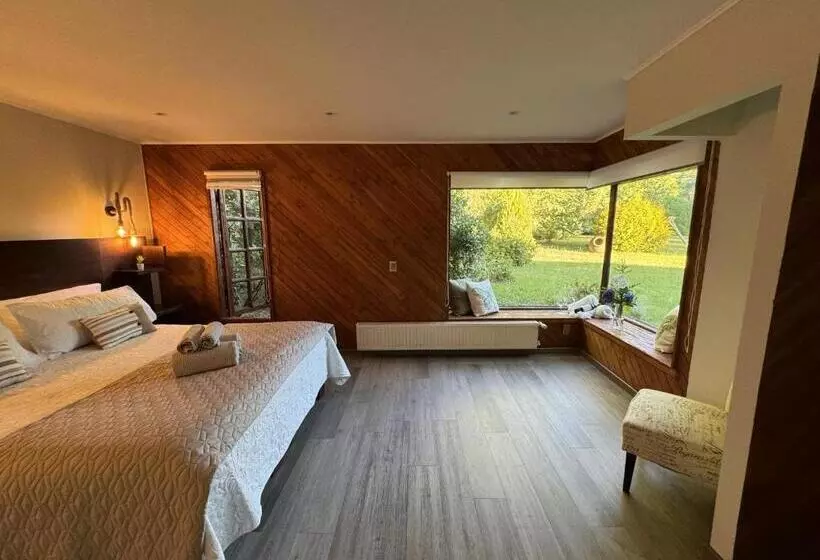 Magnolia Bed & Breakfast