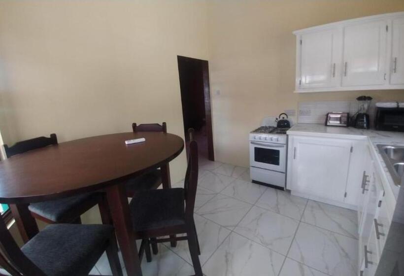 پانسیون Southern Haven Cabin