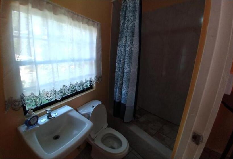 پانسیون Southern Haven Cabin