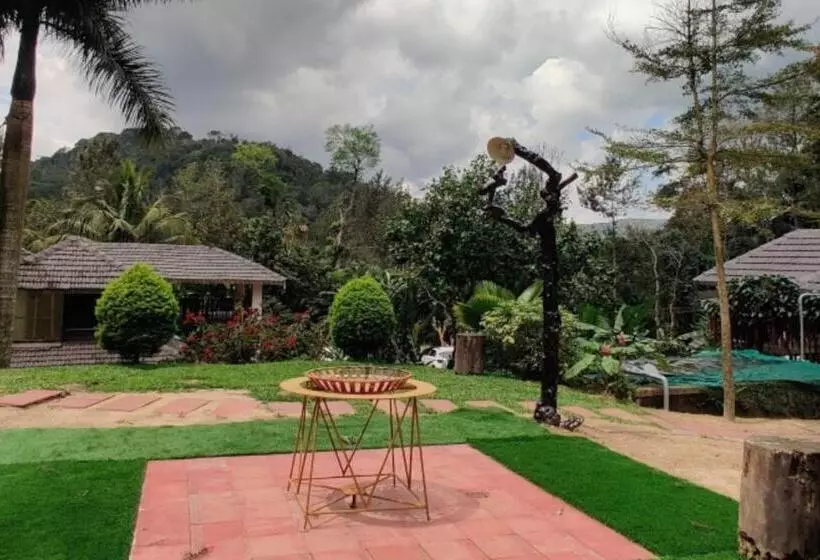 ホテル Chandramukuta Retreats By Stayapart