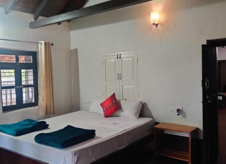 Hotel Chandramukuta Retreats By Stayapart