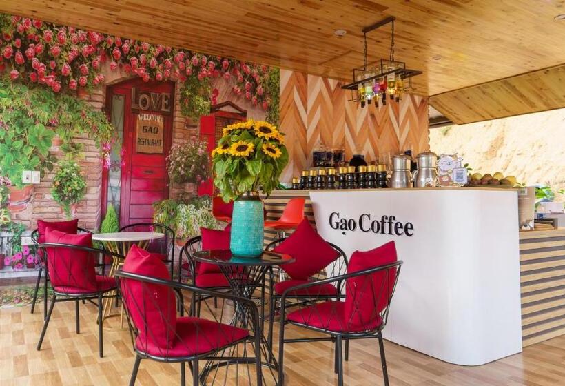 هتل Gạo Farm Stay