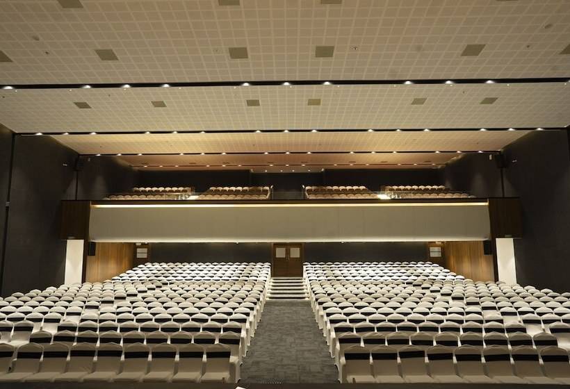 בית מלון כפרי Gokulam Park Guruvayur