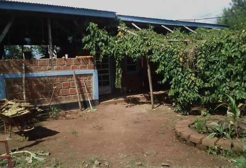هتل Kimashuku Permaculture Garden
