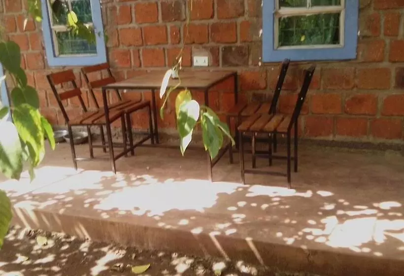 هتل Kimashuku Permaculture Garden
