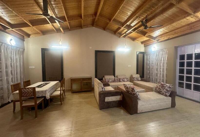 בית מלון כפרי Nature‘r Nest Homestead