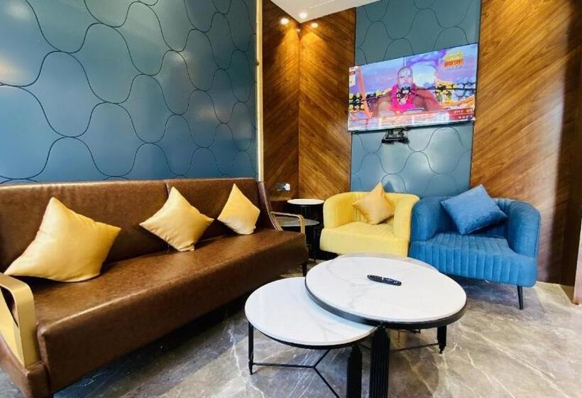 בית מלון כפרי The Shankara View