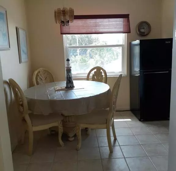 ペンション Beautiful St Pete Beach, Fl 2nd Floor 2br Unit