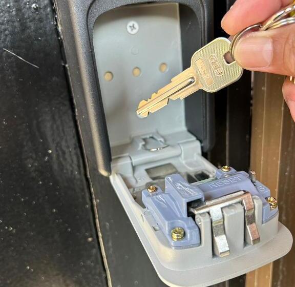 פנסיון ゲストハウス 畔（hotori）