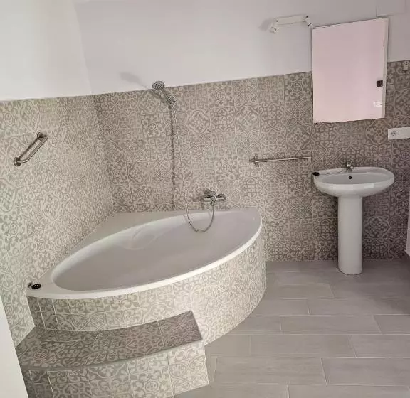 Pansiyon Pompeya Merida Suite