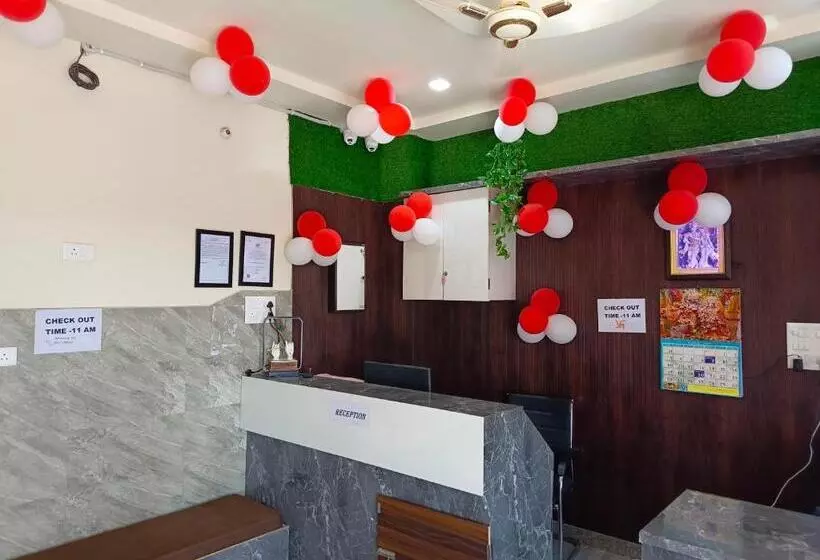 Majatalo Shri Girraj Residency
