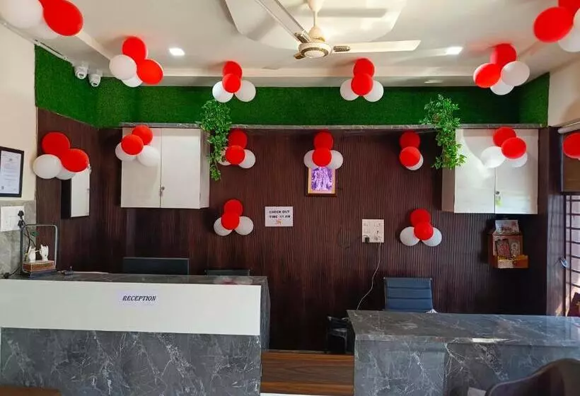 Majatalo Shri Girraj Residency