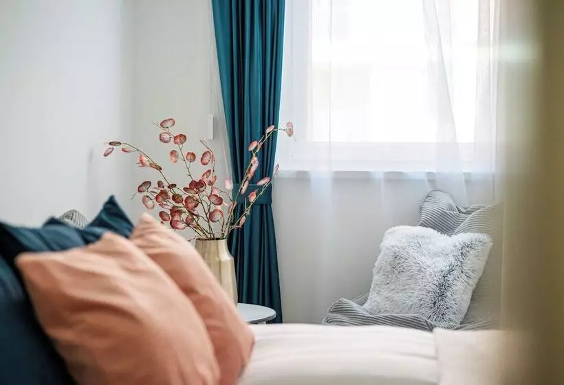 Spirit Apartments By Urbanrent
