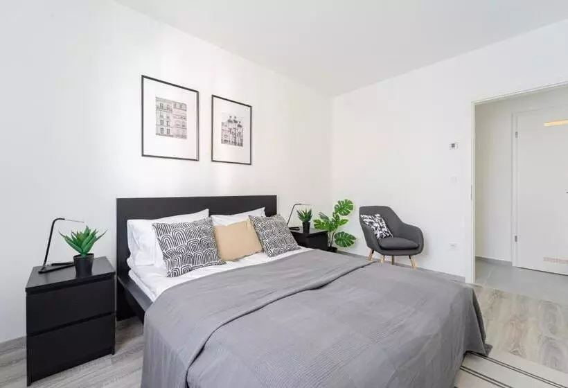 Spirit Apartments By Urbanrent