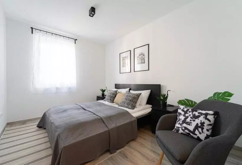 Spirit Apartments By Urbanrent