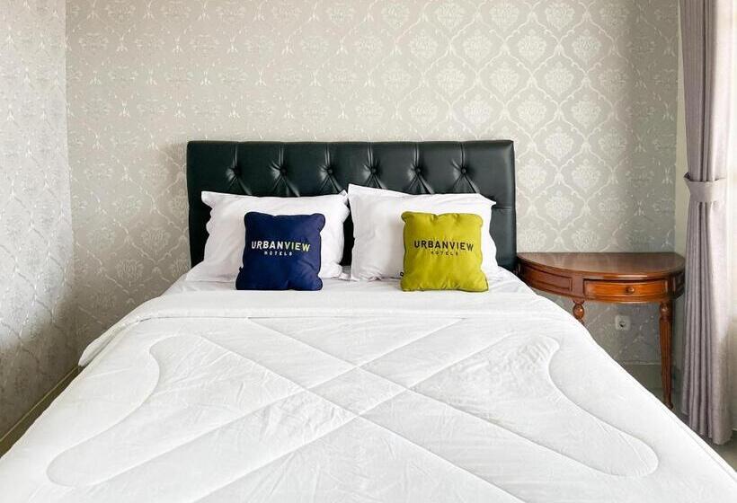 Urbanview Syariah Hotel Kanigara Batu