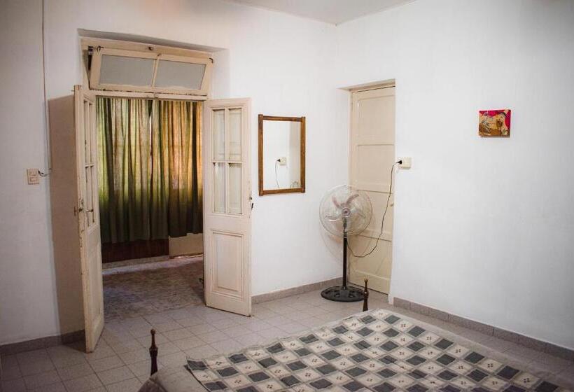 הוסטל Rhombus Hospedaje Y Habitaciones