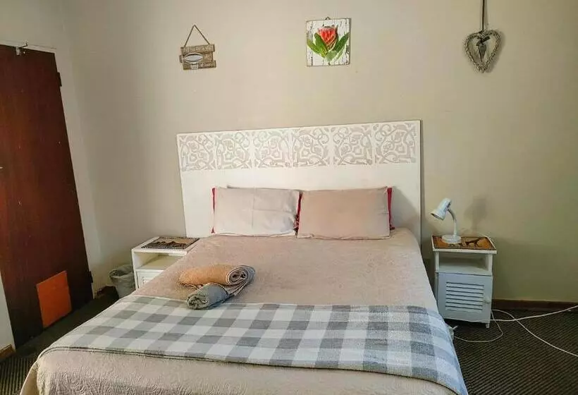 ベッドアンドブレックファースト Accommodation@42capital