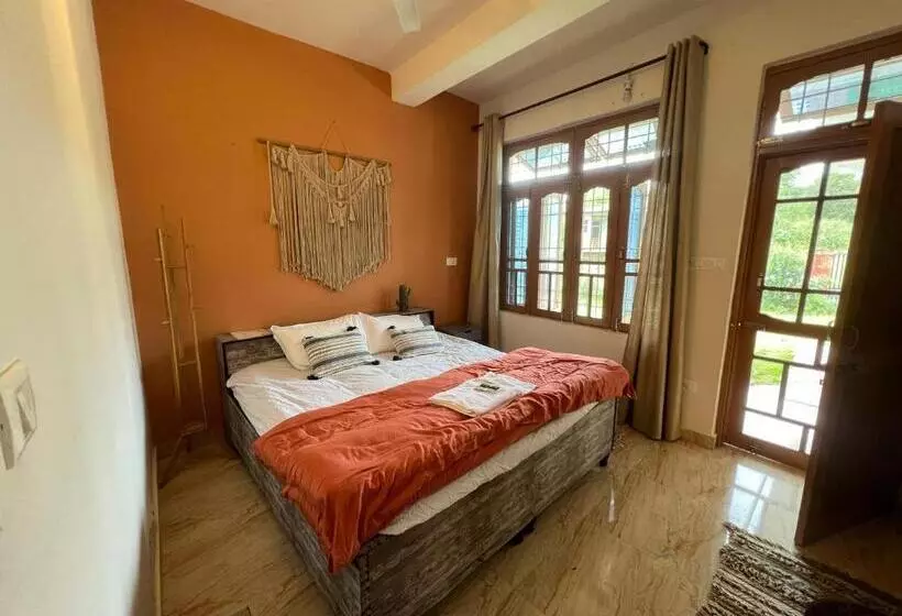 ベッドアンドブレックファースト Boho Thikana   Homestay In Bir
