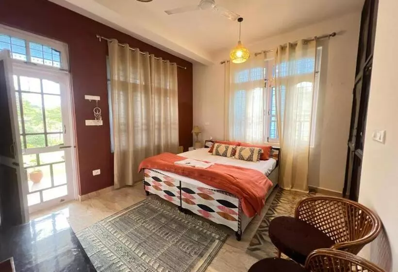 ベッドアンドブレックファースト Boho Thikana   Homestay In Bir
