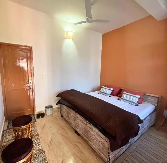 ベッドアンドブレックファースト Boho Thikana   Homestay In Bir