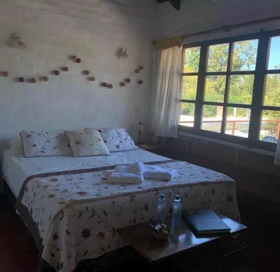ベッドアンドブレックファースト La Casa Del árbol Chacras De Coria