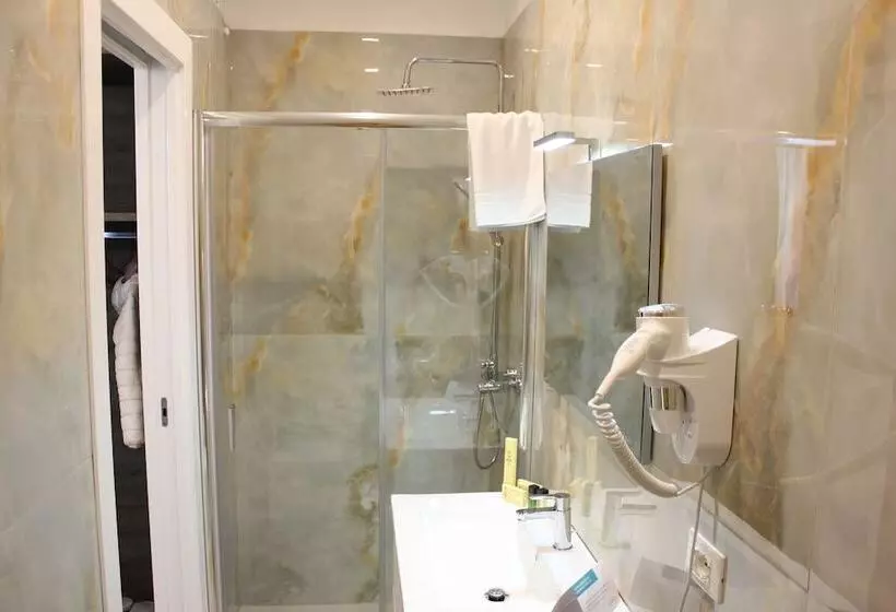 تختخواب و صبحانه Sunset Guest House