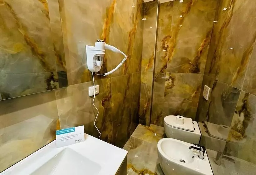 تختخواب و صبحانه Sunset Guest House