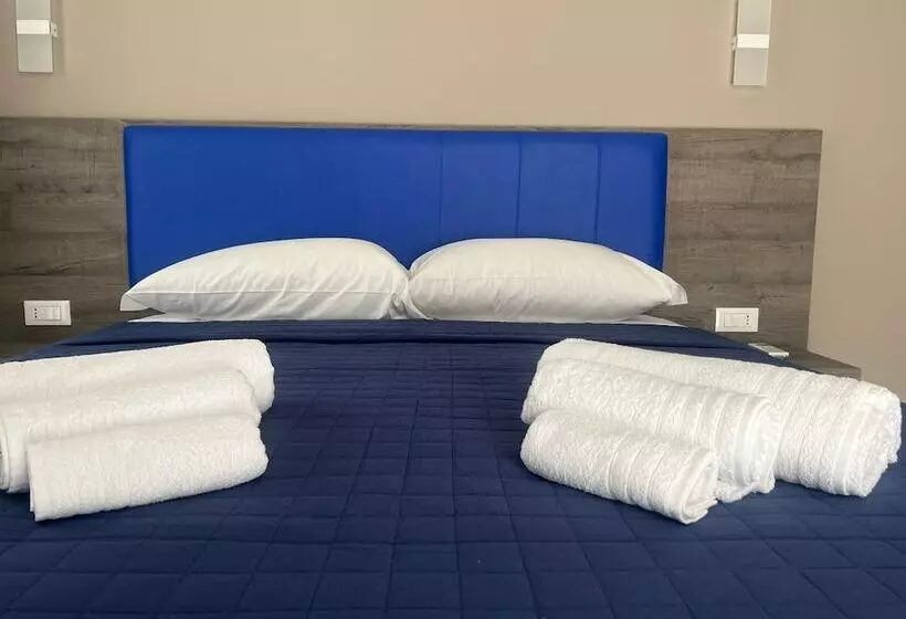 تختخواب و صبحانه Sunset Guest House