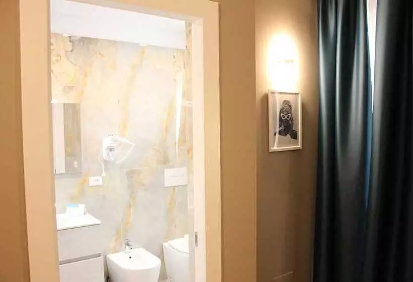 تختخواب و صبحانه Sunset Guest House