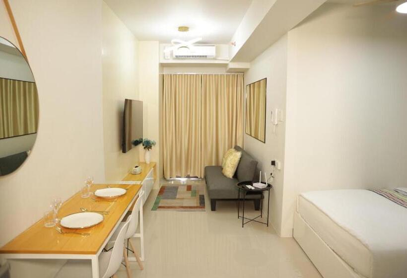 Homefort At S Residences