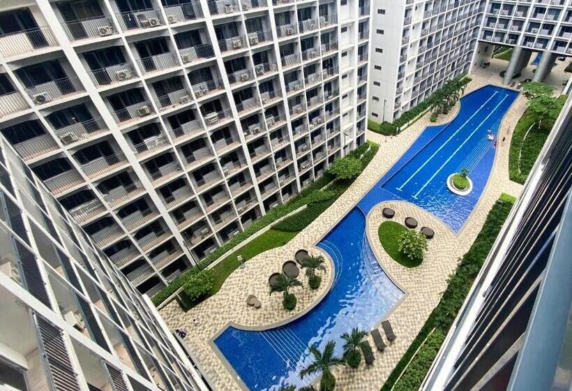 Homefort At S Residences