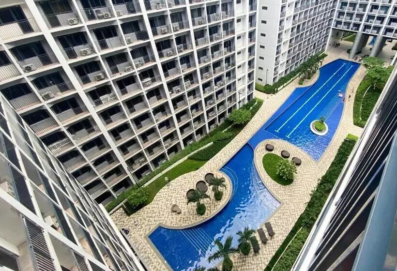 Homefort At S Residences