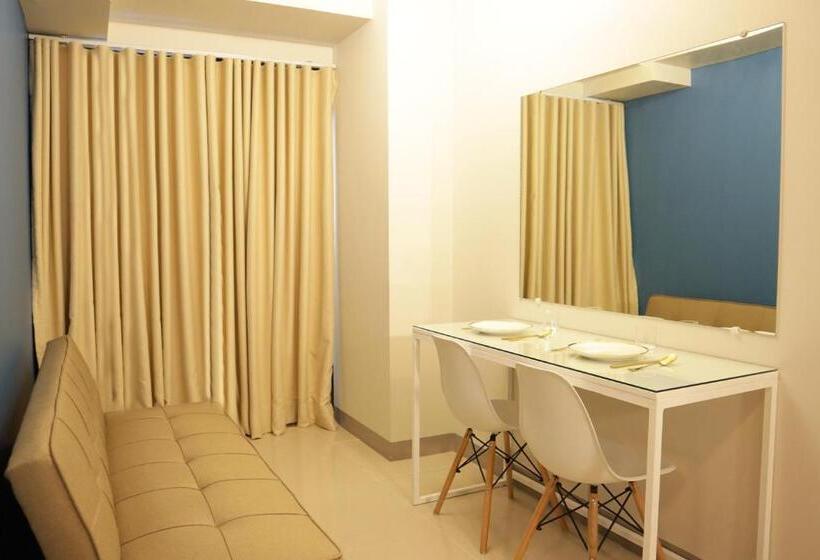 Homefort At S Residences