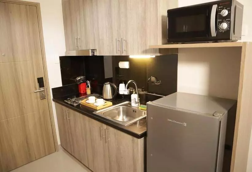 Homefort At S Residences